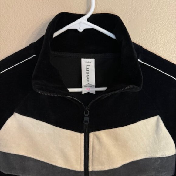 Womens Lusso Golden State Warriors Colorblock Raglan Zip Jacket sz Medium EUC - Picture 4 of 6